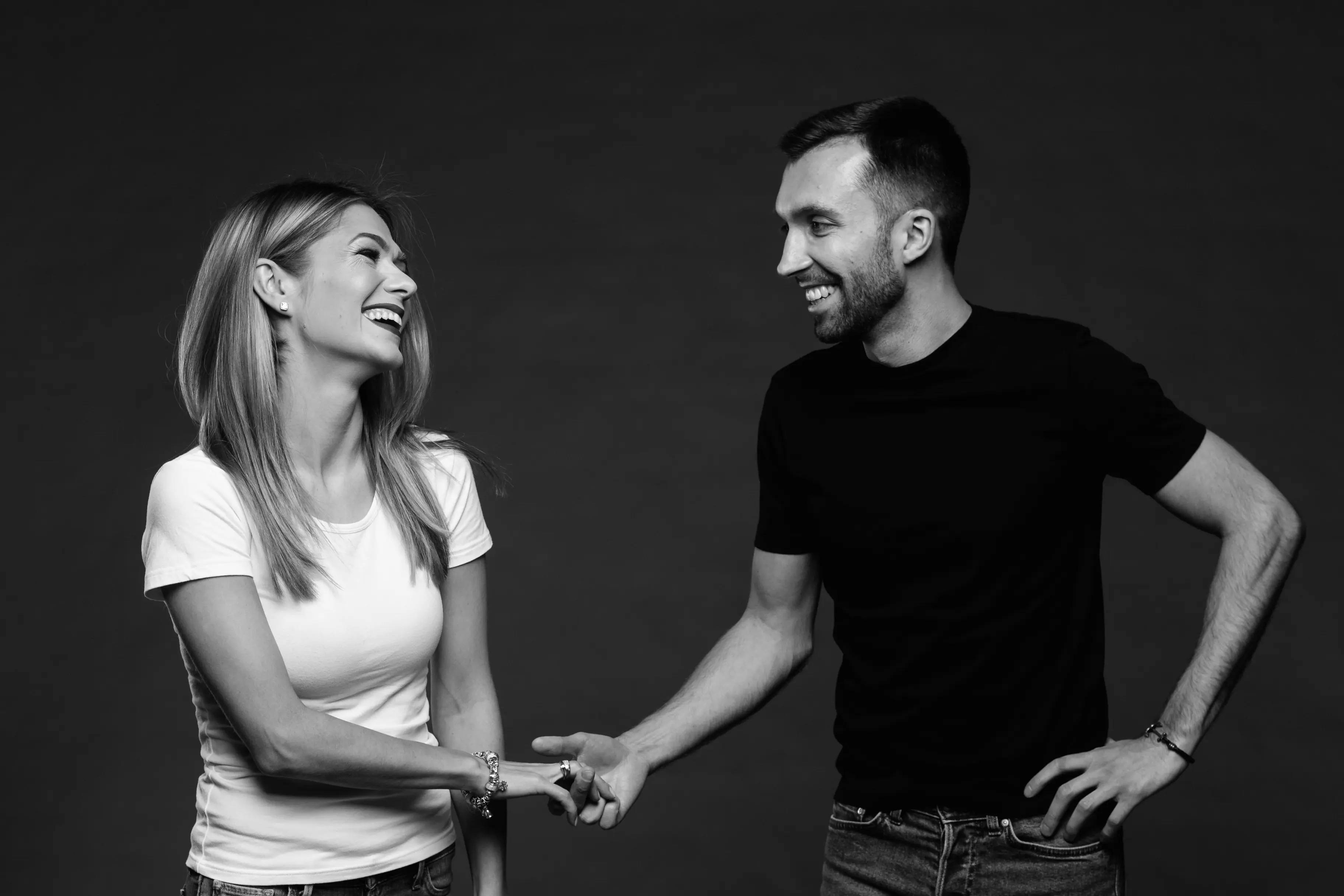 Perfekte Work-Life-Balance und Entspannung für Paare.